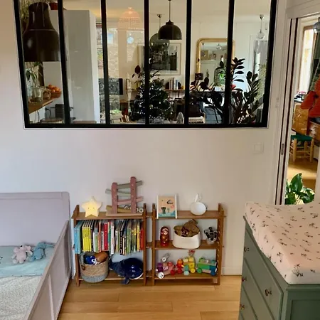 Apartamento Spacious And Quiet In The Heart Of París